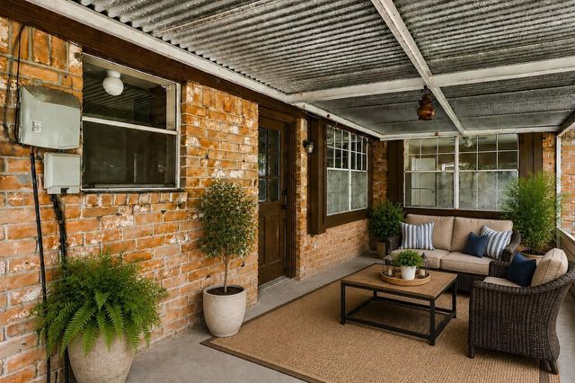 5006 Whispering Falls Drive, Houston, TX 77084