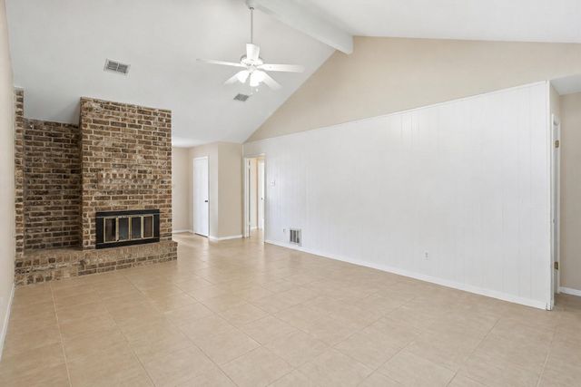 5006 Whispering Falls Drive, Houston, TX 77084
