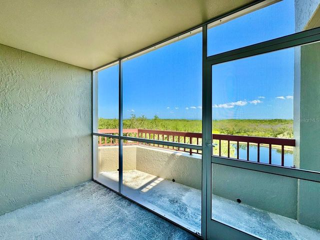 2333 FEATHER SOUND DRIVE B503, Clearwater, FL 33762