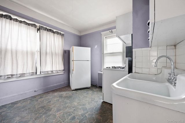 14 Croton Avenue, Tarrytown, NY 10591