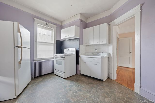 14 Croton Avenue, Tarrytown, NY 10591