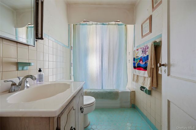 14 Croton Avenue, Tarrytown, NY 10591