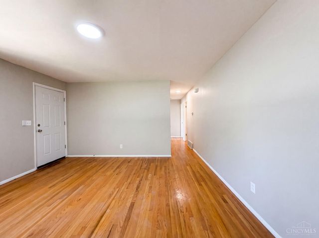 9707 Wescott Road, Springfield Twp., OH 45231