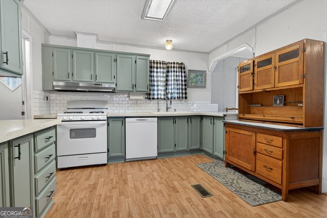 392 Hub Dent Road NE, Milledgeville, GA 31061