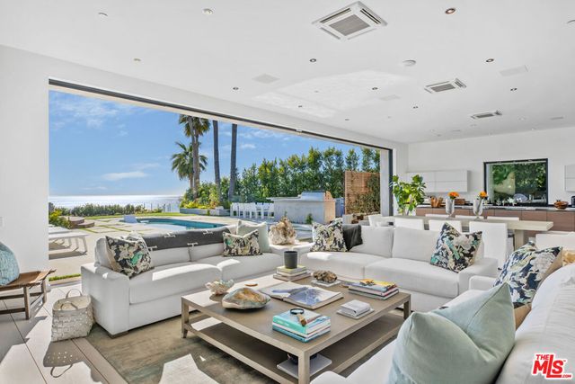 32802 Pacific Coast Highway, Malibu, CA 90265