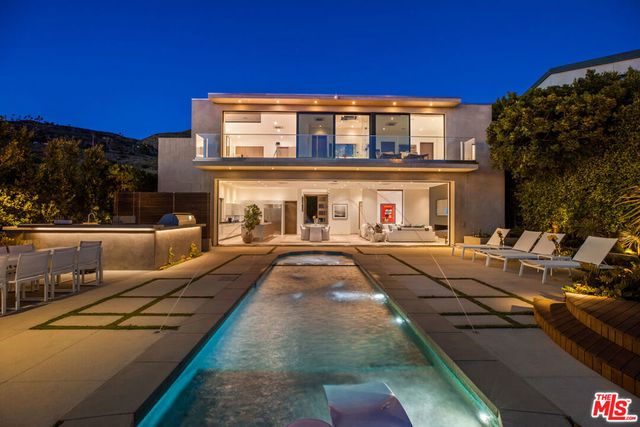 32802 Pacific Coast Highway, Malibu, CA 90265