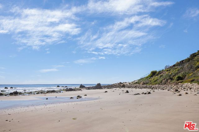 32802 Pacific Coast Highway, Malibu, CA 90265