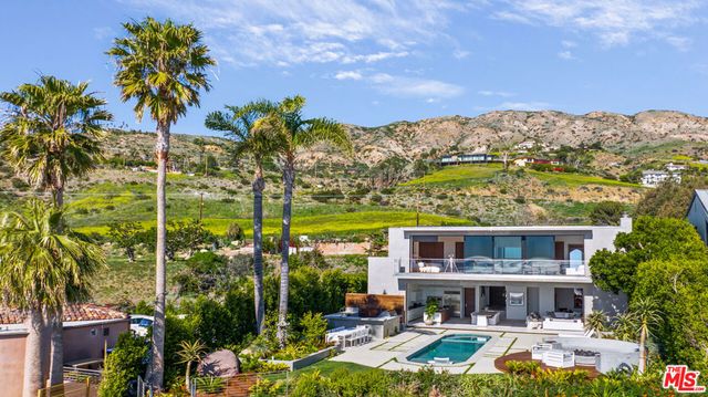 32802 Pacific Coast Highway, Malibu, CA 90265
