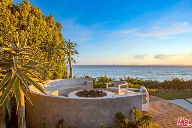 32802 Pacific Coast Highway, Malibu, CA 90265