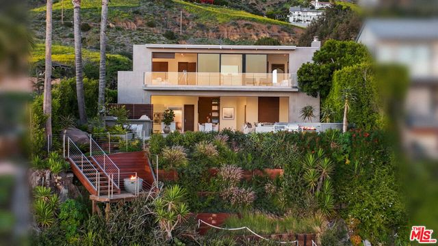 32802 Pacific Coast Highway, Malibu, CA 90265