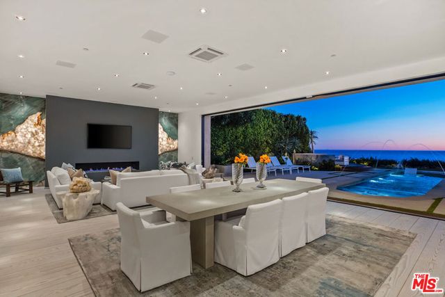 32802 Pacific Coast Highway, Malibu, CA 90265