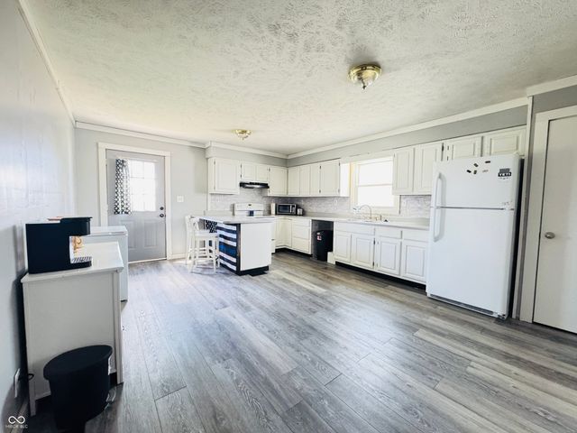 317 Lee Boulevard, Seymour, IN 47274