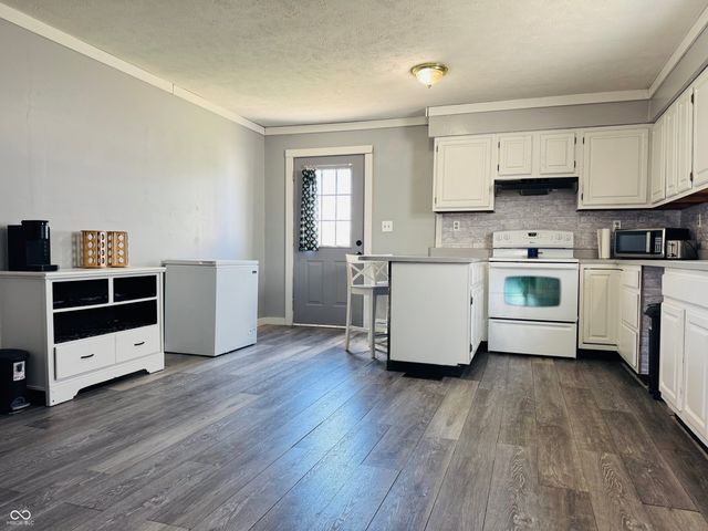 317 Lee Boulevard, Seymour, IN 47274