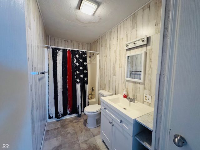 317 Lee Boulevard, Seymour, IN 47274