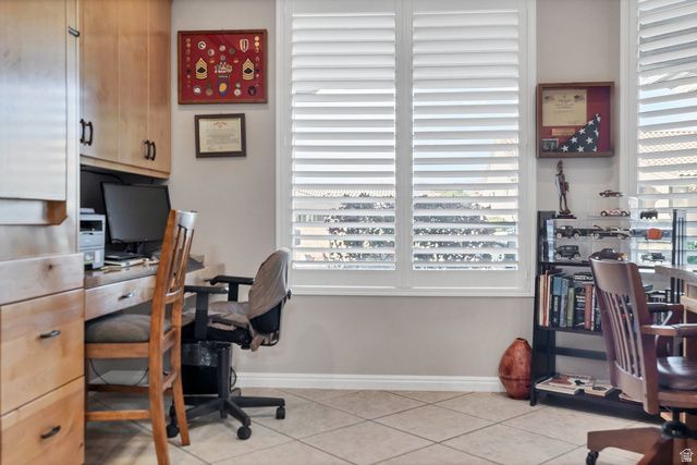 4593 S FLAMING ARCH DR, St. George, UT 84790