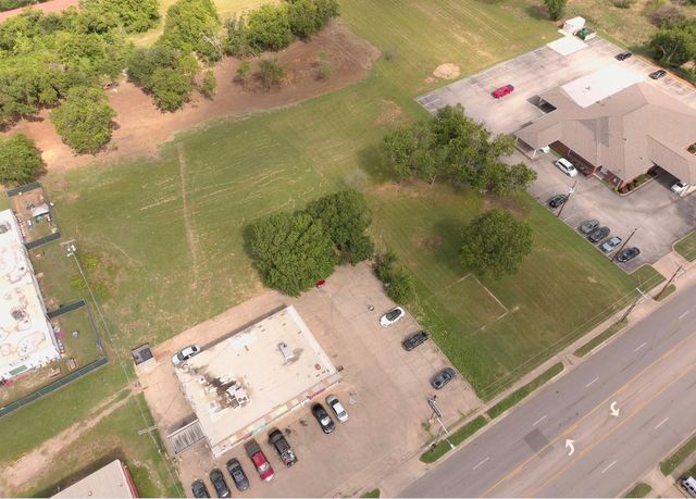4132 Miller Avenue, Fort Worth, TX 76119