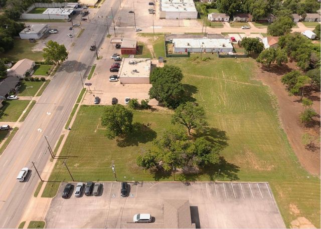 4132 Miller Avenue, Fort Worth, TX 76119
