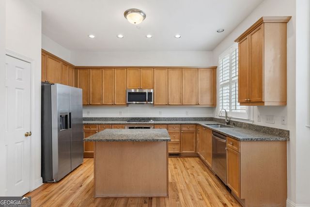 1266 Creekside Terrace SE, Smyrna, GA 30082