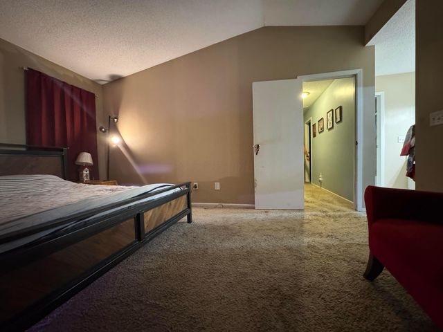 5232 Redlands Drive, Hilliard, OH 43026