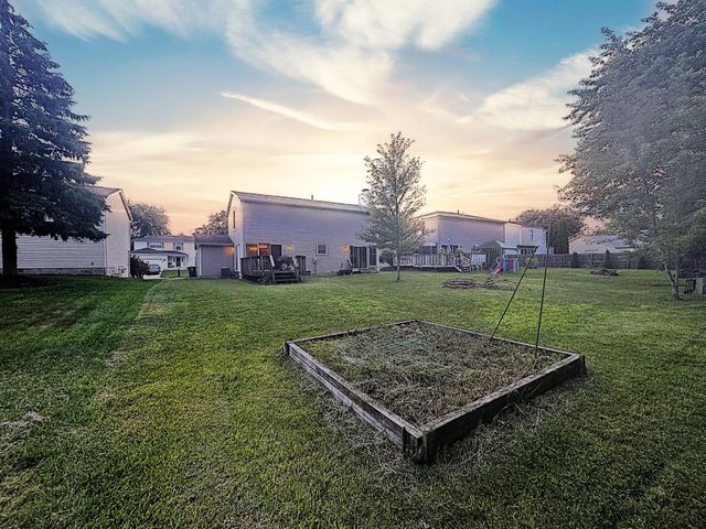 5232 Redlands Drive, Hilliard, OH 43026