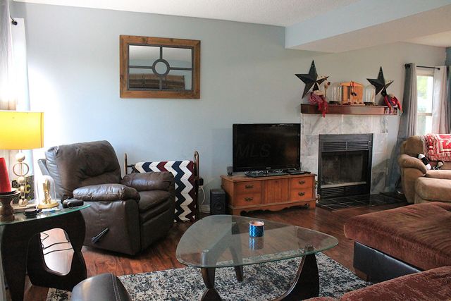 5232 Redlands Drive, Hilliard, OH 43026