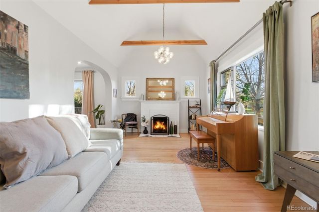 2500 Grape Street, Denver, CO 80207