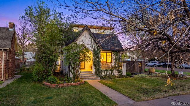 2500 Grape Street, Denver, CO 80207