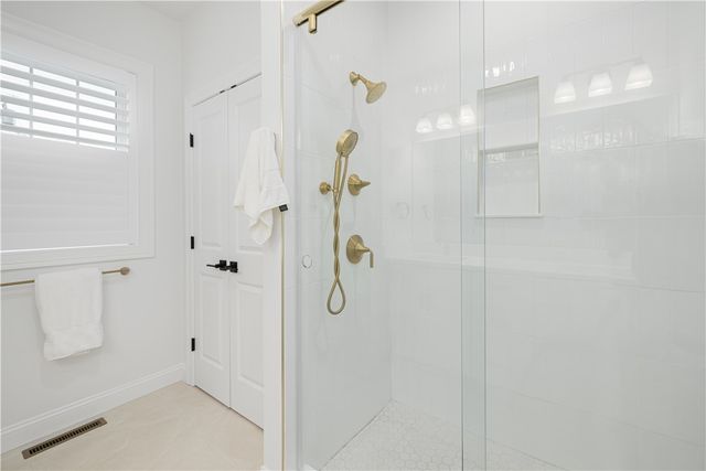 124 Oak Street, South Kingstown, RI 02879