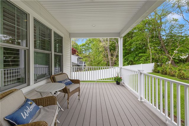 124 Oak Street, South Kingstown, RI 02879