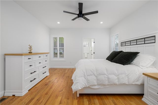 124 Oak Street, South Kingstown, RI 02879