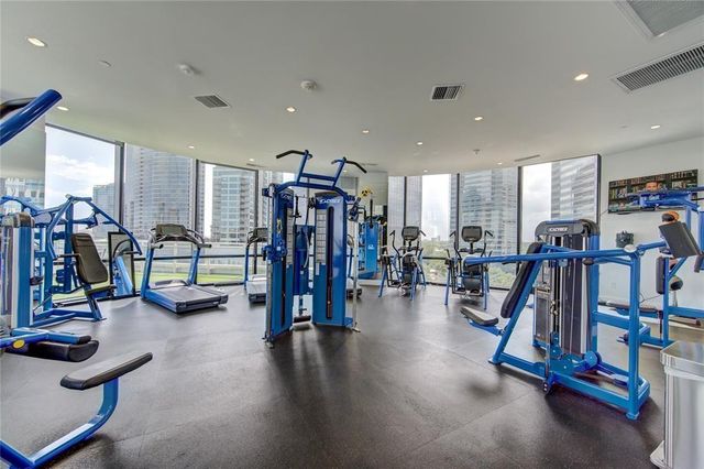 1409 Post Oak Boulevard 1003, Houston, TX 77056