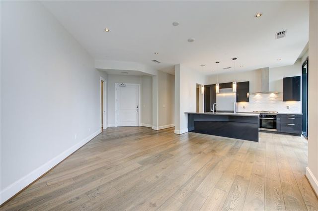 1409 Post Oak Boulevard 1003, Houston, TX 77056