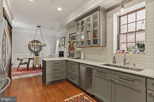 3008 11TH ST NW, Washington, DC 20001