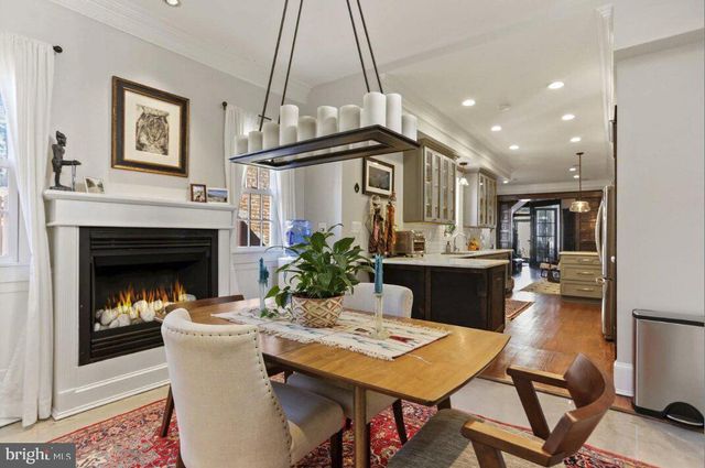 3008 11TH ST NW, Washington, DC 20001