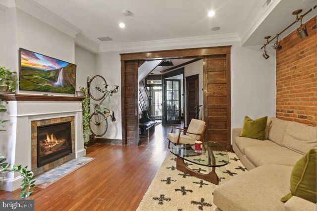 3008 11TH ST NW, Washington, DC 20001