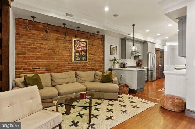 3008 11TH ST NW, Washington, DC 20001