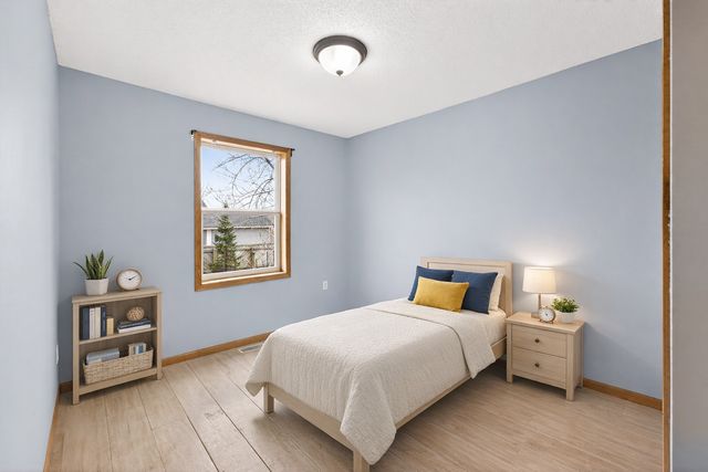 1501 Elm Street S, Cambridge, MN 55008