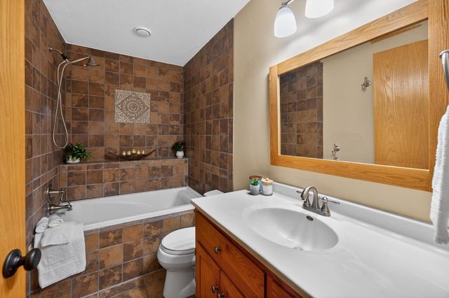 1501 Elm Street S, Cambridge, MN 55008