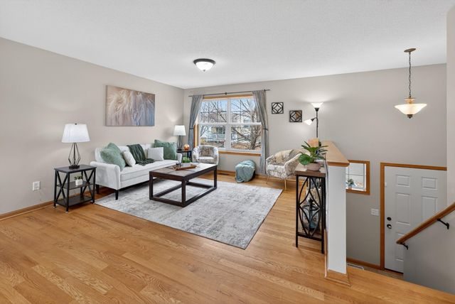 1501 Elm Street S, Cambridge, MN 55008