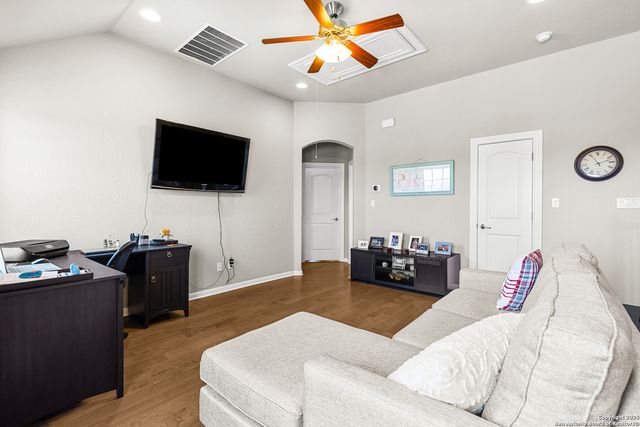 8116 GRIERSON, San Antonio, TX 78255