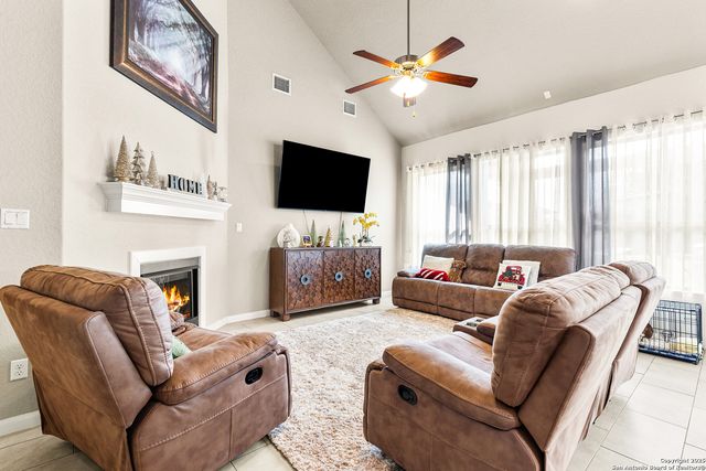 8116 GRIERSON, San Antonio, TX 78255