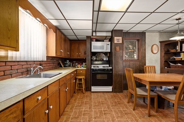 288 Cedar St, Somerville, MA 02145