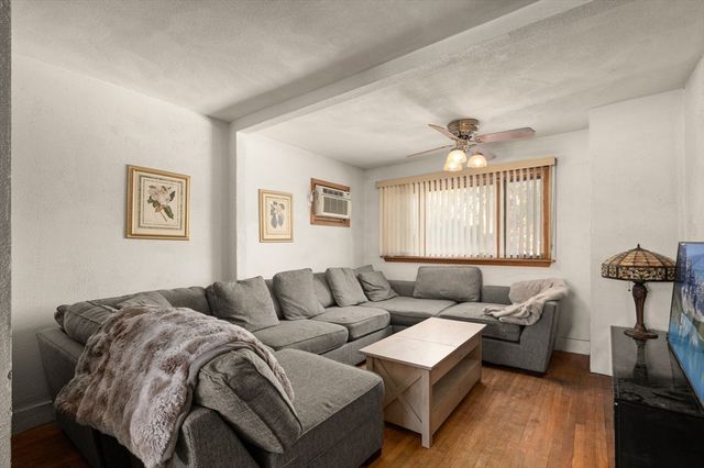 288 Cedar St, Somerville, MA 02145