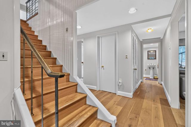 1118 ORCHARD WAY, Silver Spring, MD 20904