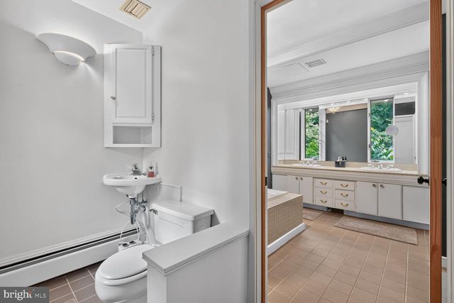 1118 ORCHARD WAY, Silver Spring, MD 20904