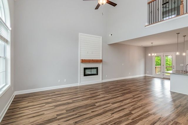 765 Buffalo Ford Dr, Clarksville, TN 37042