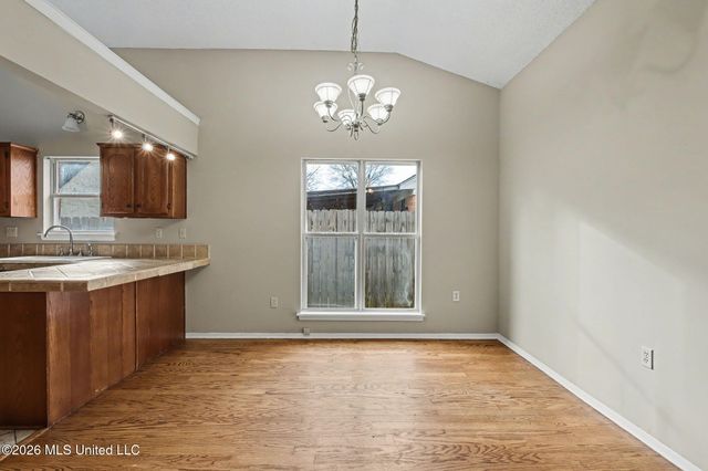 5364 W Payton Drive, Southaven, MS 38671