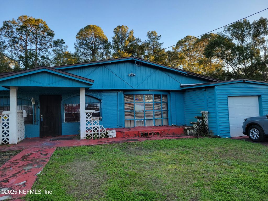 2648 BEGONIA Road, Jacksonville, FL 32209