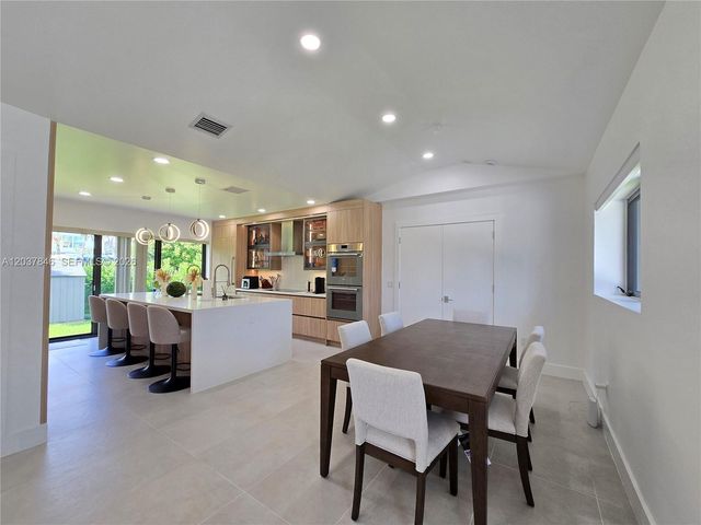 1141 Hollywood Boulevard, Hollywood, FL 33019