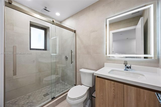 1141 Hollywood Boulevard, Hollywood, FL 33019
